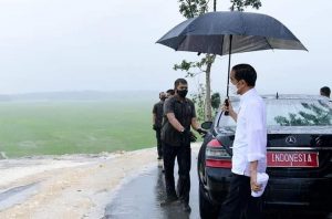 Polemik Kunjungan Kerja Jokowi ke NTT Murni Tugas Kepada Negara Yang Konstitusional. Itu Sah.