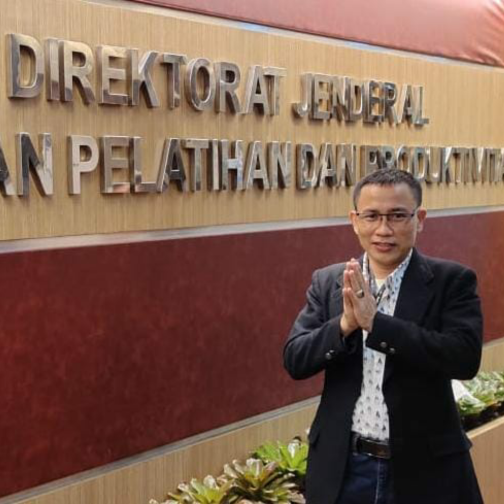 Yaredi W  Dorong Terwujudnya Balai Latihan Kerja Berstandar Nasional di Nias Hadapi Bonus Demografi