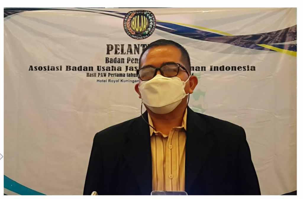 Sukses Gelar Pelantikan Pengurus Baru, Sekjen ABUJAPI Sebut Satpam Kedepannya Akan Gunakan Teknologi Menjadi Andalan Sukses Gelar Pelantikan Pengurus Baru, Sekjen ABUJAPI Sebut Satpam Kedepannya Akan Gunakan Teknologi Menjadi Andalan