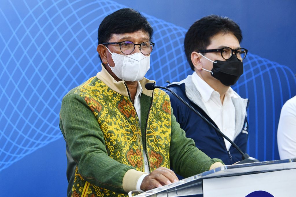 Menteri Johnny: Implementasi 5G Perkuat Pertumbuhan Ekonomi Nasional Menteri Johnny: Implementasi 5G Perkuat Pertumbuhan Ekonomi Nasional