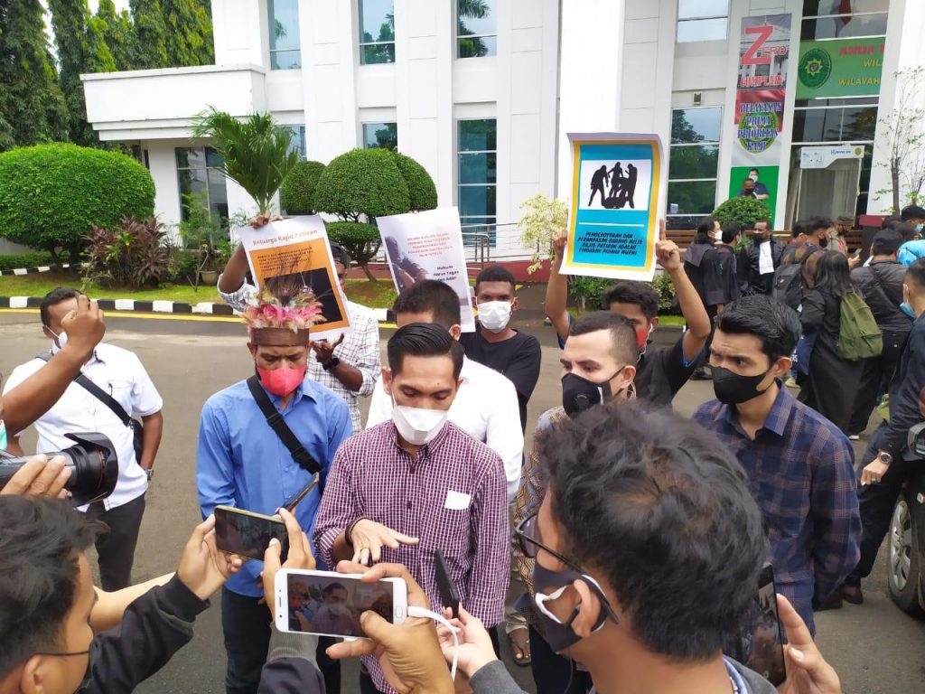 Minta Stop Politisasi, LKBHMI PB HMI dan PMKRI Tegaskan Kasus Roland dan Kelvin Tindak Pidana Murni Minta Stop Politisasi, LKBHMI PB HMI dan PMKRI Tegaskan Kasus Roland dan Kelvin Tindak Pidana Murni