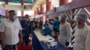 Tinjau Vaksinasi Massal BEM Nusantara dan Unkris Bekerjasama dengan Polda Metro, Kabaintelkam: Semoga Indonesia Semakin Sehat