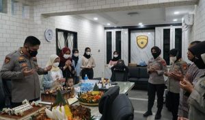 Ulang Tahun ke-44, Kabag Dalpers Biro SDM Polda Metro: Terima Kasih atas Segala Doa Ulang Tahun ke-44, Kabag Dalpers Biro SDM Polda Metro: Terima Kasih atas Segala Doa
