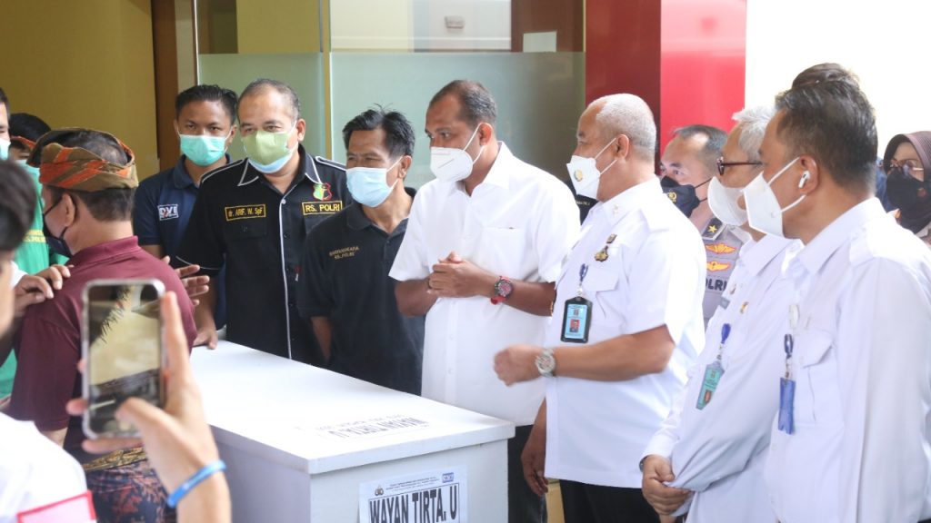 Serah Terimakan Jenazah, Wamenkumham:Berduka Cita Sedalam-Dalam nya Serah Terimakan Jenazah, Wamenkumham:Berduka Cita Sedalam-Dalam nya