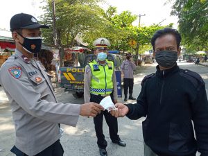 Personil Polsek Tambelang, Melaksanakan Kegiatan Oprasi Yustisi PPKM Darurat Level 3