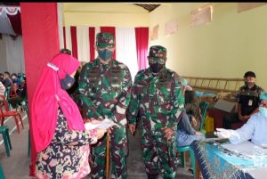 Karang Anyar,Tangerang: Berikan Rasa Aman Anggota Koramil 10Jenawi Dampingi Vaksinasi…