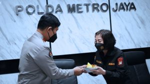 “Selamat Memasuki Masa Purna Bakti Bu Olga, Enggak Ada Lagi Ucapan Ngana Telat”