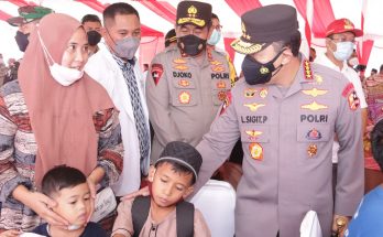 Kapolri Tinjau Vaksinasi di NTB dan Minta Forkopimda Kendalikan Laju Covid-19