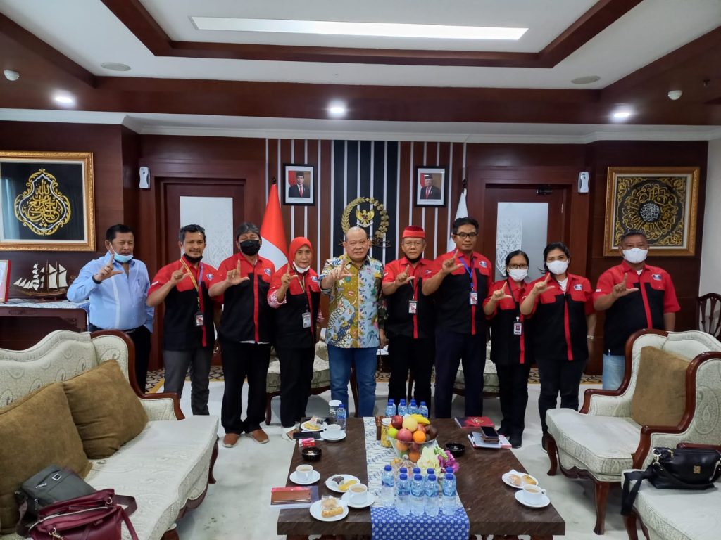 Ketua DPD RI Mengajak Media Kritisi Presidential Threshold 20 Persen