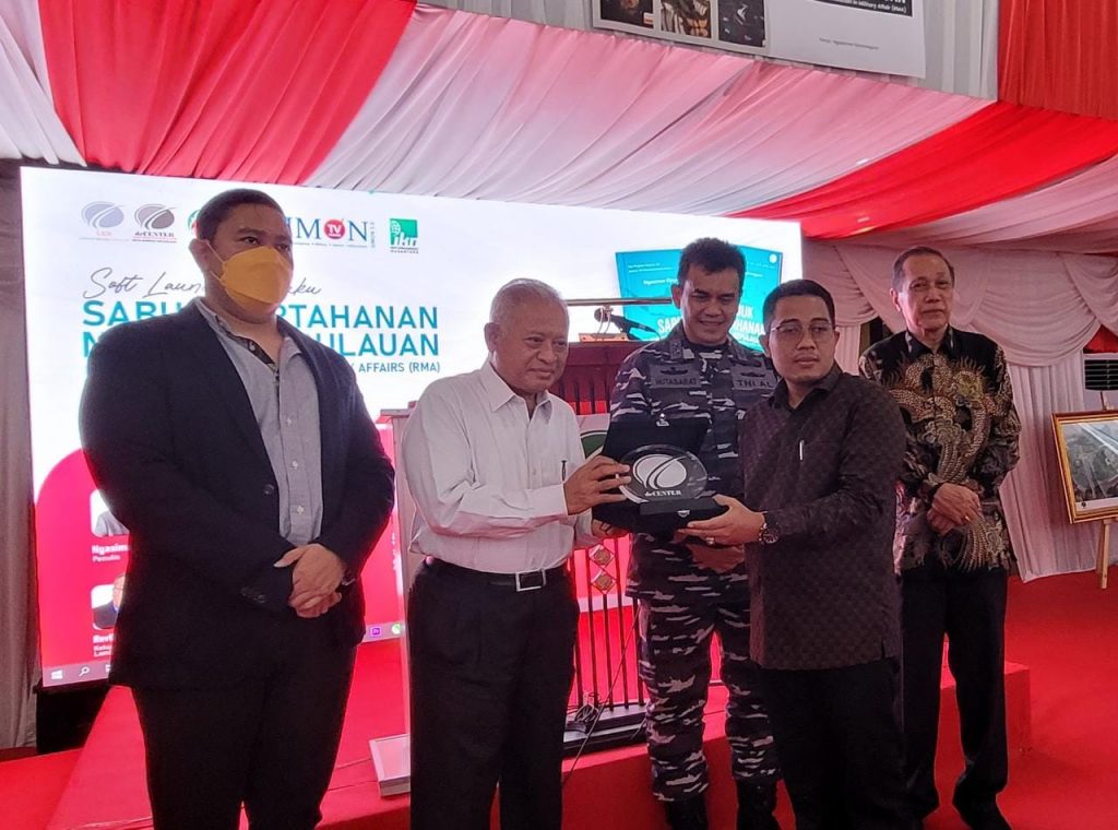 Launching Buku Mahakarya Ngasiman Djoyonegoro: “Sabuk Pertahanan Negara Kepulauan dalam Kancah RMA”