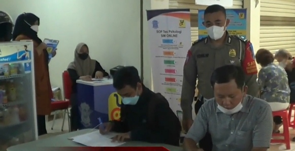 Seluruh Satpas Polrestro Depok Telah Berlakukan Test Psikologi untuk Pemohon SIM Seluruh Satpas Polrestro Depok Telah Berlakukan Test Psikologi untuk Pemohon SIM