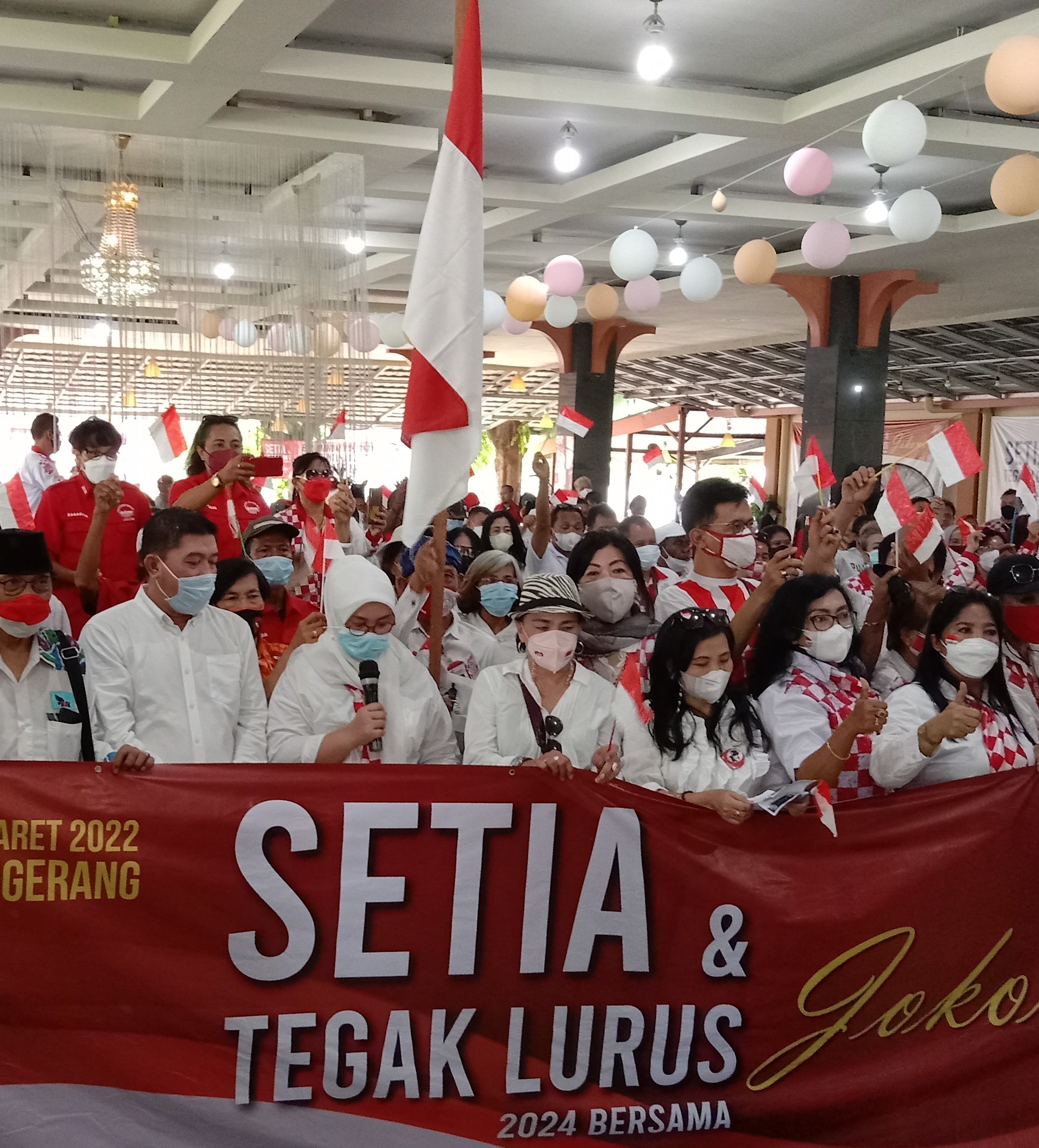 Deklarasi Relawan “Setia Tegak Lurus Bersama Jokowi 2024”