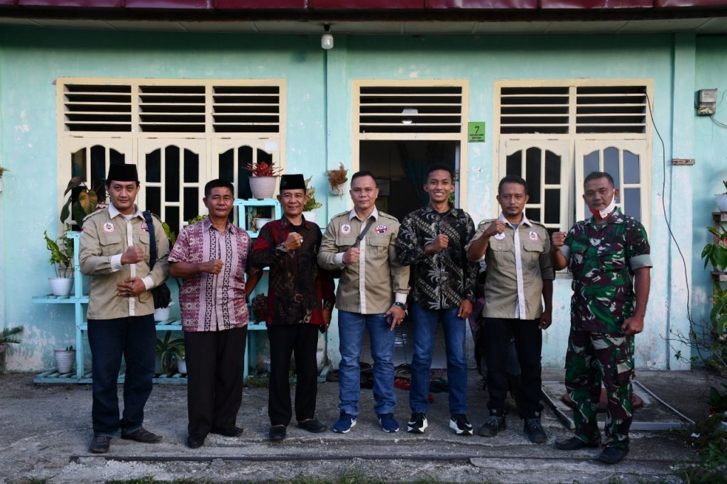 LSM-BAKORNAS DPD Kep. Nias Kunjungi Panti asuhan AL-WASHLIYAH Berbagi Takjil dan..