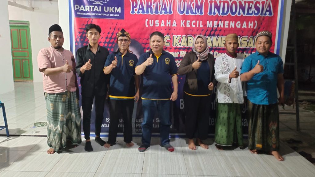 Syafrudin Budiman Kunjungi Kader-Kader Partai UKM Indonesia di Pamekasan