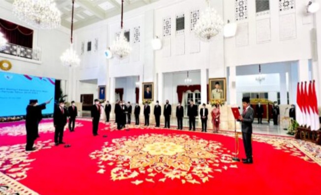 Presiden Jokowi Lantik Dua Menteri Dan Tiga Wamen Kabinet Indonesia Maju