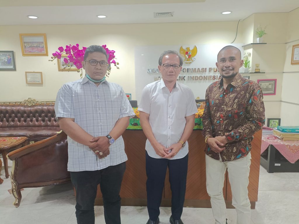 Sejumlah PEMDA Kab/Kota Di Maluku Di Laporkan Ke KIP-Pusat Sejumlah PEMDA Kab/Kota Di Maluku Di Laporkan Ke KIP-Pusat