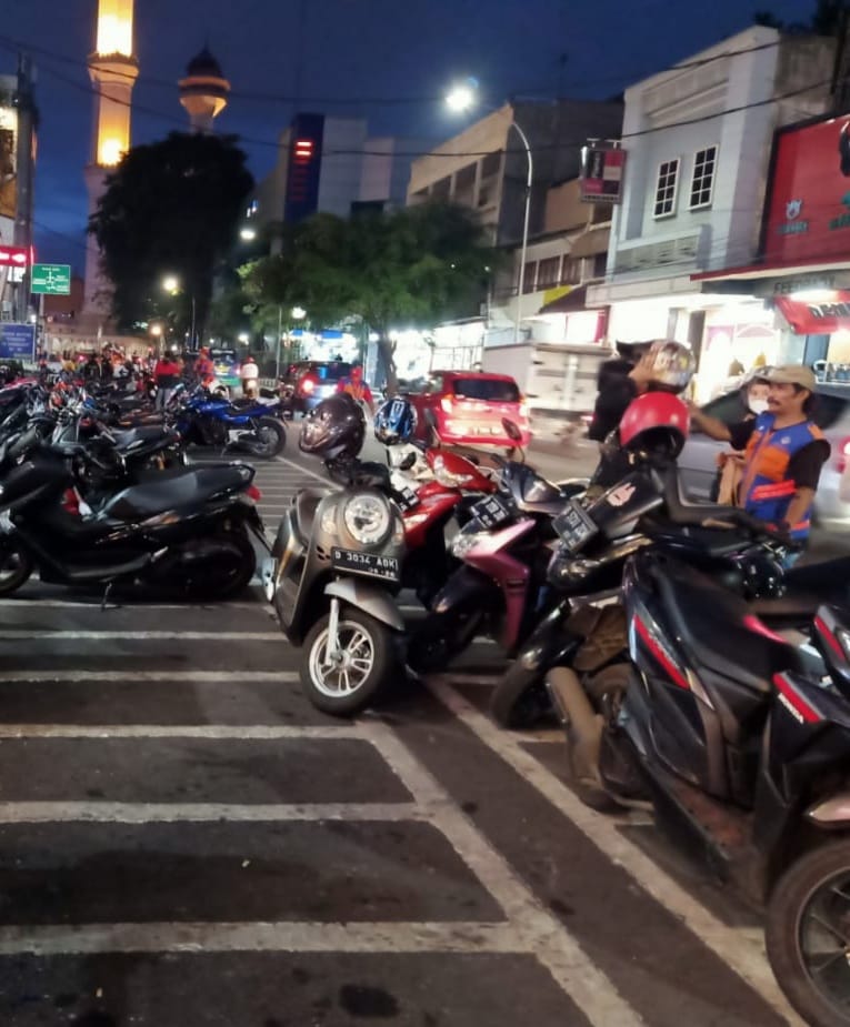 Panguyuban Jukir Kota Bandung Bersuara Terkait Narasi Parkir Liar