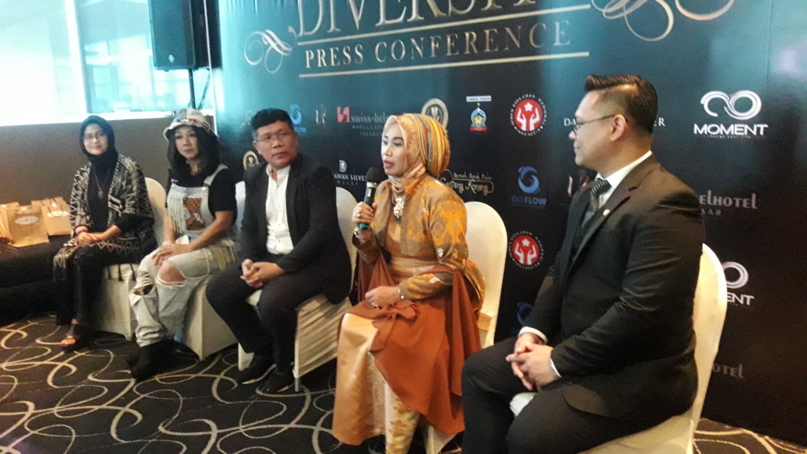 IFP 2022 Tampilkan Parade Khas Tenun Tradisional