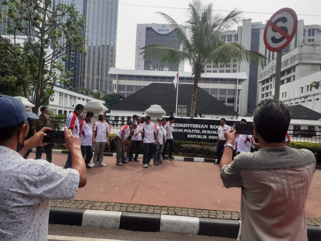 IACS, KCBI Sambangi Menkopolhukam Pertanyakan Kerugian Bagi Ahli Waris Moara Cs yang Sudah Berlarut-larut