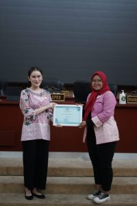 PKBM HSPG Gelar Kegiatan Outing Class ke DPRD Kota Tangsel,  Berikut Penjelasan Tika D.Pangastuti 