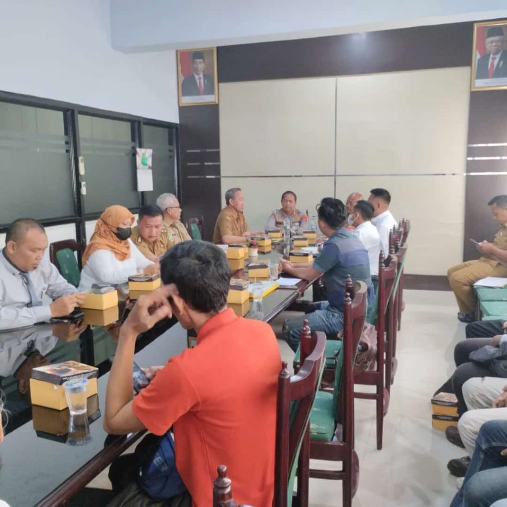Audiensi DPC LPHBI Ciamis Rois Nur di kantor Bupati Ciamis Audiensi DPC LPHBI Ciamis Rois Nur di kantor Bupati Ciamis