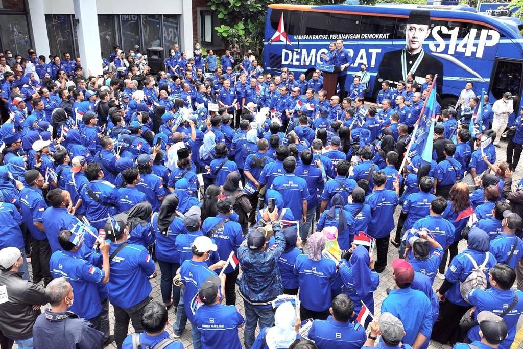 Pasca Apel Nasional, Ketua Demokrat Se-Indonesia Sambangi Pengadilan untuk Jaga Kedaulatan Pasca Apel Nasional, Ketua Demokrat Se-Indonesia Sambangi Pengadilan untuk Jaga Kedaulatan