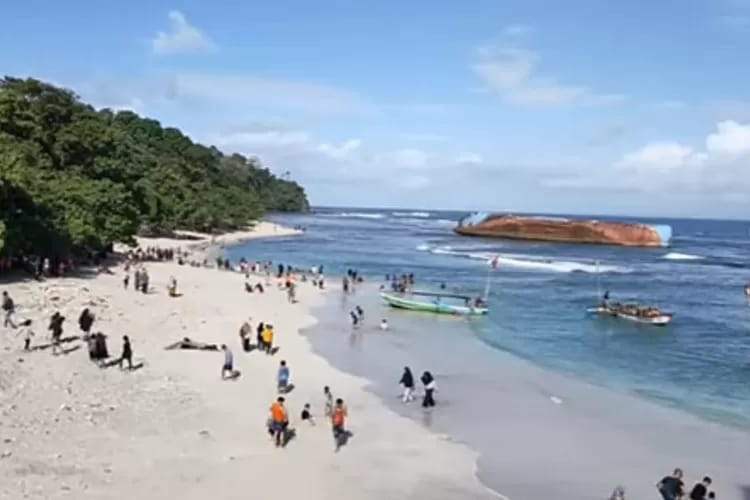 *Pengamat Kebijakan Publik Agus Pambagio: KTT ASEAN 2023 Jadi Ajang Promosi UMKM Lokal di Tingkat Internasional* *Pengamat Kebijakan Publik Agus Pambagio: KTT ASEAN 2023 Jadi Ajang Promosi UMKM Lokal di Tingkat Internasional*