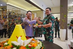 Ultah ke-54, Eks Sekjen FWP Doakan Kapolri Tabah Hingga Akhir
