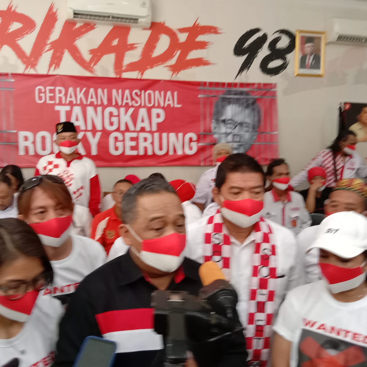 Aksi Tangkap Rocky Gerung Akan dilaksanakan Bulan Agustus Setelah Upacara HUT RI