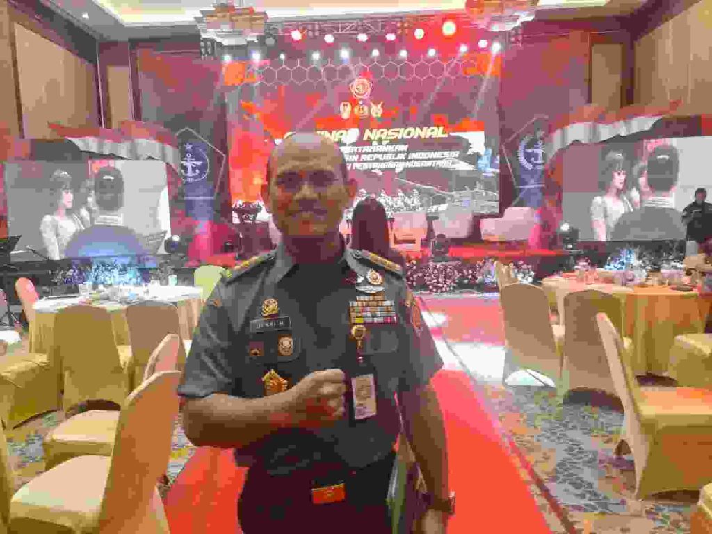 Rektor Unhan Letjen TNI Jonni Mahroza Ph.D.,: UNHAN Menyiapkan SDM Menghadapi Ancaman-Ancaman non Militer dan Non-Konvensional Rektor Unhan Letjen TNI Jonni Mahroza Ph.D.,: UNHAN Menyiapkan SDM Menghadapi Ancaman-Ancaman non Militer dan Non-Konvensional