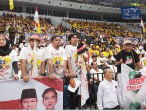 Spektakuler !! Momen Prabowo & Gibran Mendaftar Ke KPU, Senayan GBK diBanjiri Ribuan Massa, Ini Kata Ketum AIE