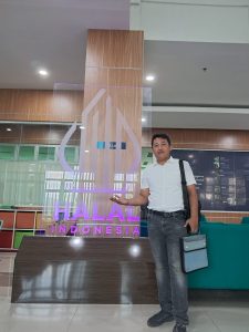 Bukan Sekedar “SENIMAN” Inilah Profesi Spekulasi Khusus “Hanan Fauzi Oris Santo, S.In” Sebagai Agen Media, & SDM, Penyelia Produk Halal