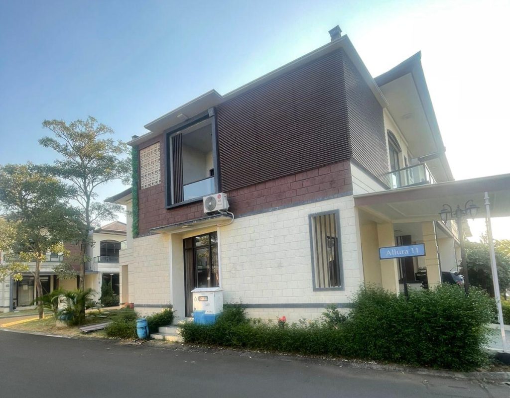 DIJUAL !!! “Lavon Swan City” ( Unit Rumah Dua Lantai : 083831996662 )