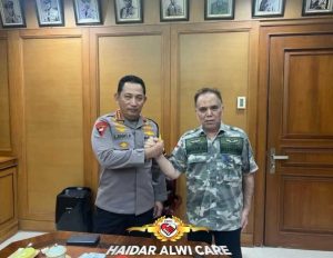 Kapolri Jend. Pol. Sigit Listyo Dipuji Sebagai yang Terbaik oleh Haidar Alwi : “Polri akan bisa Mengamankan Pemilu 2024 Berjalan Dengan Lancar”