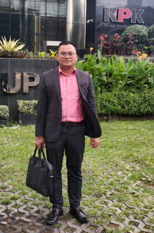 Praktisi Hukum Andianus Laia SH : Akibat Hukum dalam Pengalihan Tanah dengan cara Menjual Tanpa Persetujuan semua Ahli Waris yang SAH Praktisi Hukum Andianus Laia SH : Akibat Hukum dalam Pengalihan Tanah dengan cara Menjual Tanpa Persetujuan semua Ahli Waris yang SAH