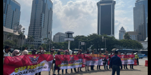 Koalisi Mahasiswa Indonesia Bersatu Aksi Damai di Patung Kuda: Mendukung Pemilu Aman, Damai dan Tidak Terprovokasi serta Tolak Politik Identitas