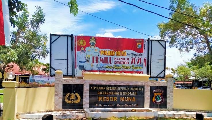 LMIJ Gandeng Advokat Rusman Malik, “Untuk Melaporkan Tokoh Caleg Terpilih PBB Atas Dugaan Penggelapan Uang Saksi Dapil Muna 5 Sultra” LMIJ Gandeng Advokat Rusman Malik, “Untuk Melaporkan Tokoh Caleg Terpilih PBB Atas Dugaan Penggelapan Uang Saksi Dapil Muna 5 Sultra”