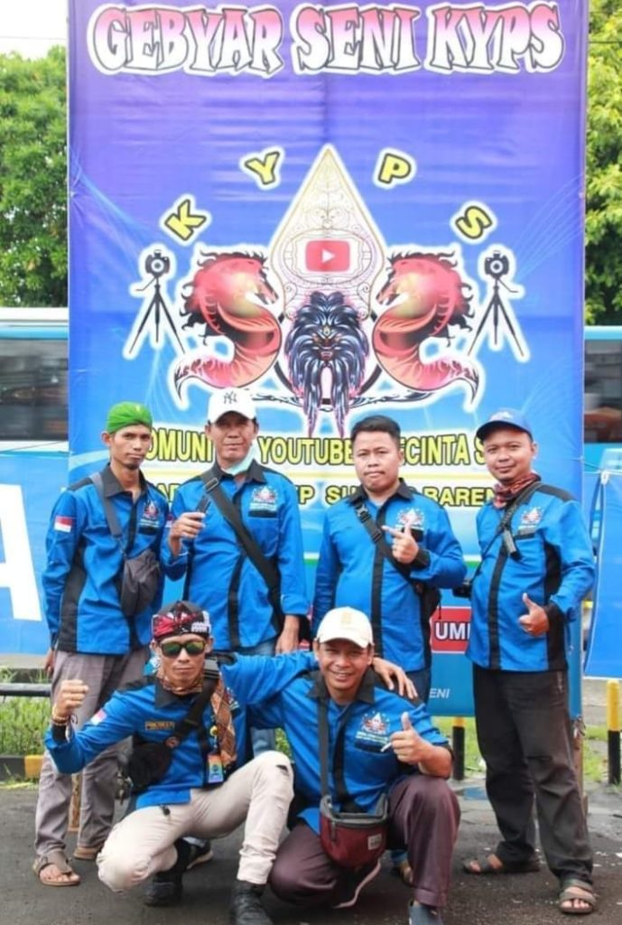 KAKANG PRABU “Seorang Tokoh Seniman Kuda Lumping Dari Banyumas Jawa Tengah” KAKANG PRABU “Seorang Tokoh Seniman Kuda Lumping Dari Banyumas Jawa Tengah”