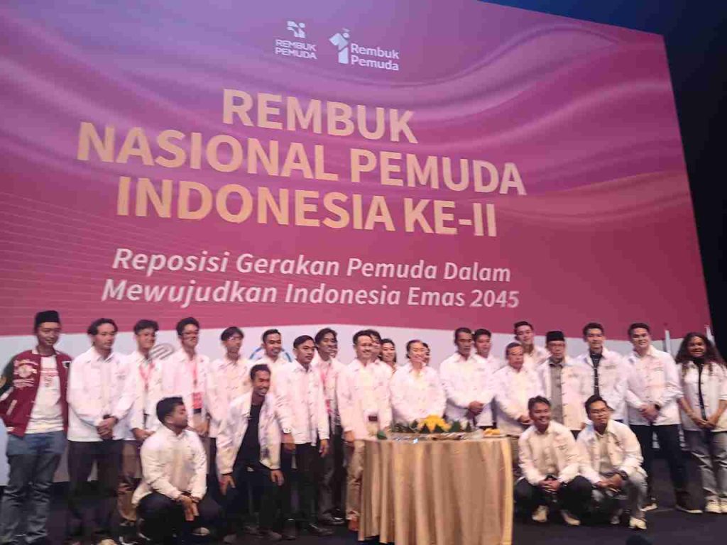 Ribuan Pemuda dari Seluruh Indonesia Antusias Mengikuti Acara Rembuk Nasional Pemuda Indonesia Ke-2 dengan tema “Reposisi Gerakan Pemuda Dalam Mewujudkan Indonesia Emas 2045”