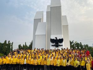 Sambut HUT Partai Golkar ke-60 Gelar Ziarah Mengenang Jasa Para Pahlawan Ke Makam Kalibata. Begini Penjelasan Seorang Kader Partai