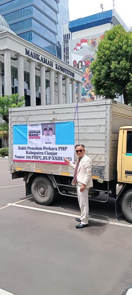 TIM Hukum Pasangan Bupati Cianjur No urut 01 Asep Mulyadi Berharap PSU diulang di Kabupaten Cianjur TIM Hukum Pasangan Bupati Cianjur No urut 01 Asep Mulyadi Berharap PSU diulang di Kabupaten Cianjur