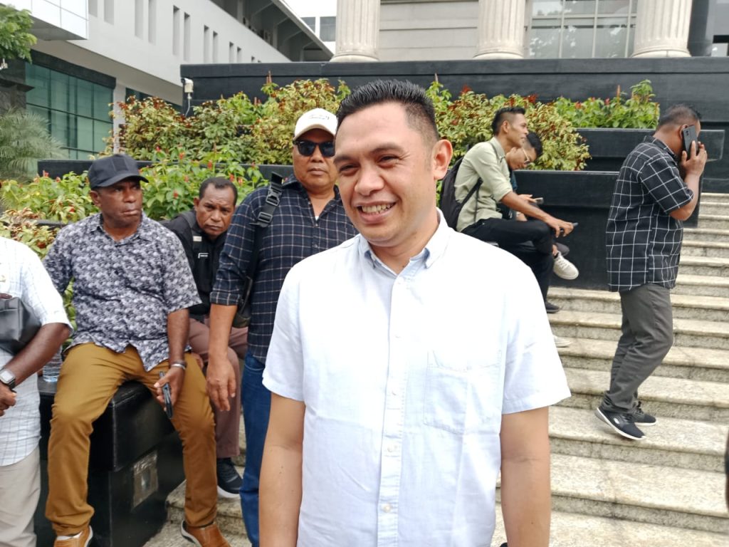 Calon Bupati Kabupaten Morotai Deny Garuda- Muhammad Qubais Baba  Berharap MK Memutuskan Perkara Dengan Adil
