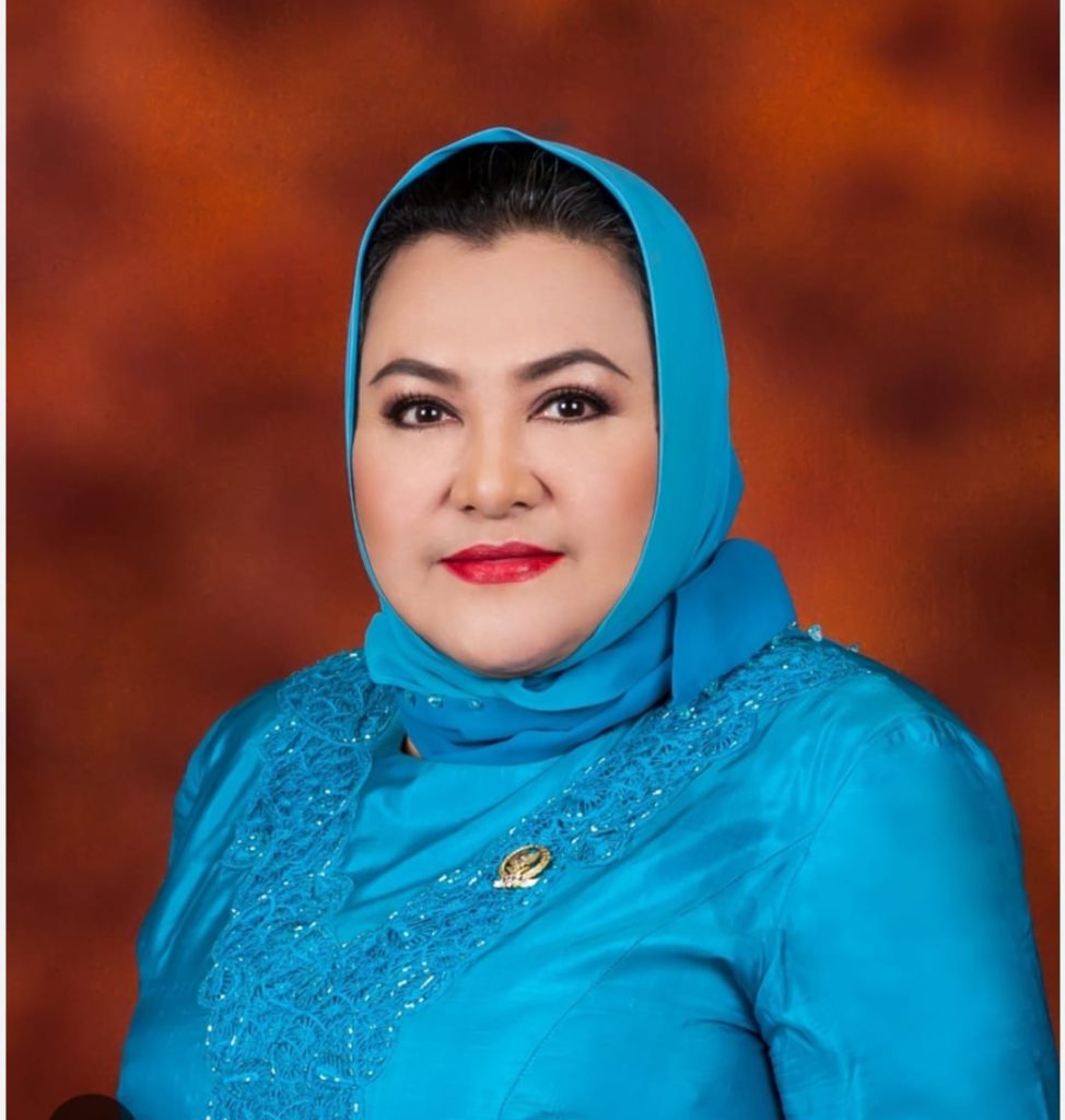 Kabar Duka Emilia Contessa Meninggal Dunia
