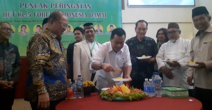 Puncak HUT Ke-5 FID, Ust.Reza: “Mari Kita Tebar Kedamaian Hingga Ke Pelosok Negeri”