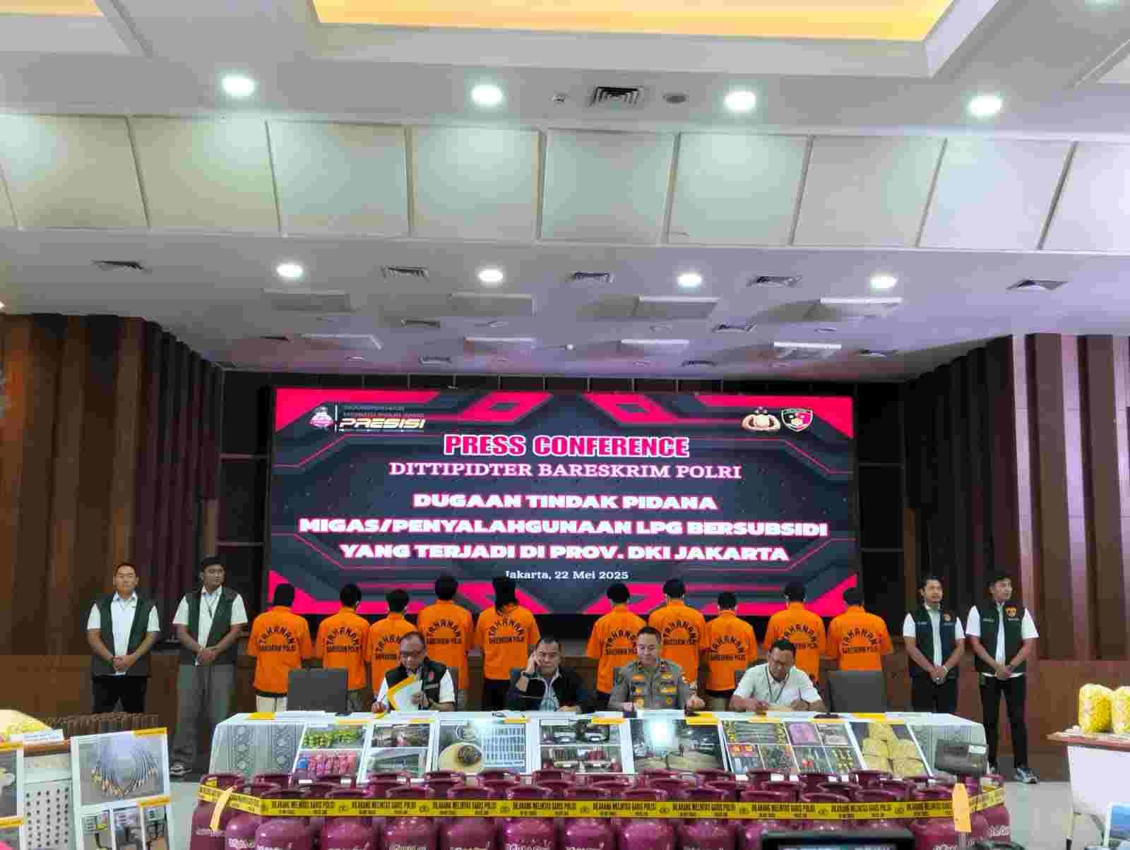 BARESKRIM POLRI UNGKAP DUGAAN TINDAK PIDANA MIGAS/PENYALAHGUNAAN LPG BERSUBSIDI YANG TERJADI DI PROVINSI DKI JAKARTA