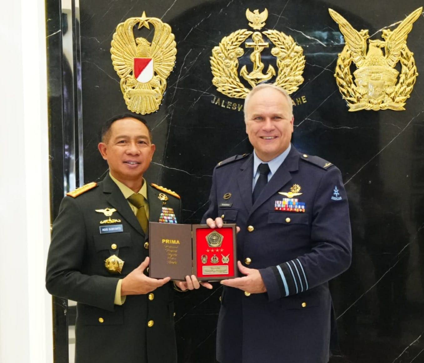 Panglima TNI Dan Panglima Angkatan Bersenjata Belanda Bahas Peningkatan Kerja Sama Militer