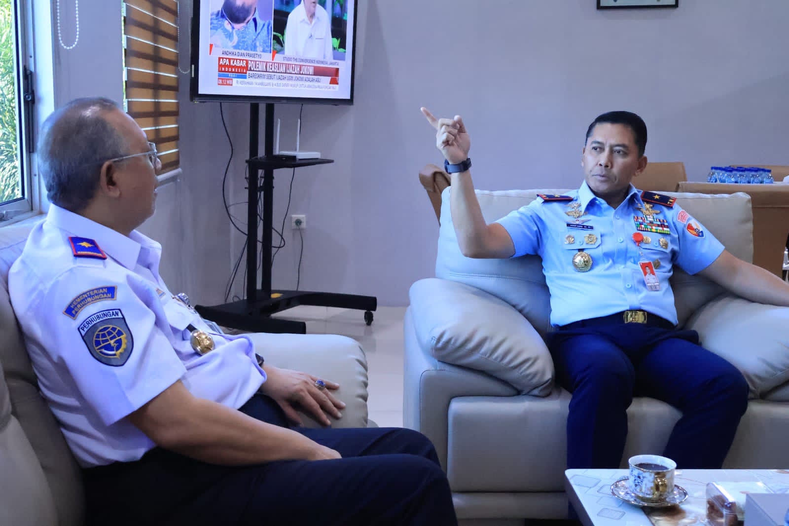 Danlanud Sultan Hasanudiin Terima Kunjungan Kepala Kantor Otoritas Bandar Udara Wilayah V Makassar