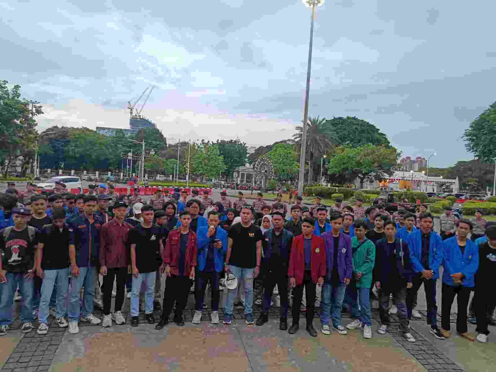 Ratusan Aktifis Badan Eksekutif Mahasiswa Perguruan Tinggi Muhammadiyah Aisyiyah (BEM PTMA) Se-Indonesia Gelar Demo Sampaikan Manifesto Gerakan Mahasiswa Muhammadiyah Aisyiyah