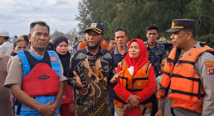 Jalur Putus Terisolasi IKTN Berhasil Sampai Salurkan Donasi Di Maligi
