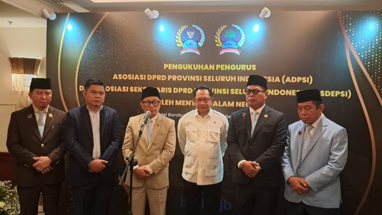 H.Buki Wibawa, Ketua ADPSI Menyampaikan Apresiasi Atas Pengukuhan Pengurus Mampu Melahirkan Inovasi
